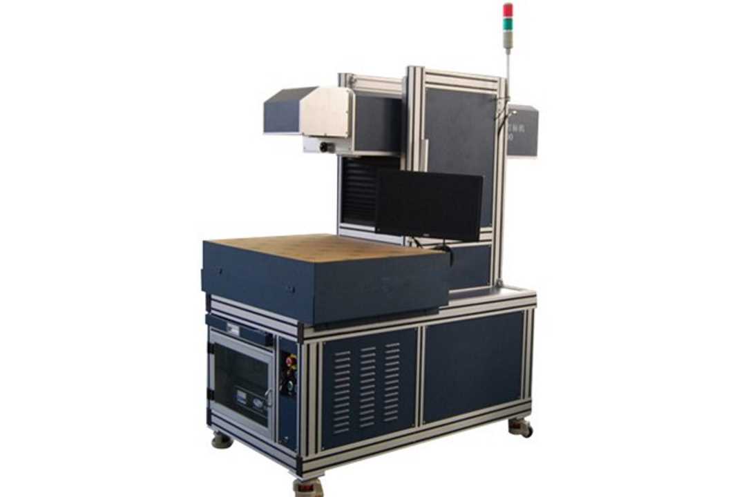 DM-200